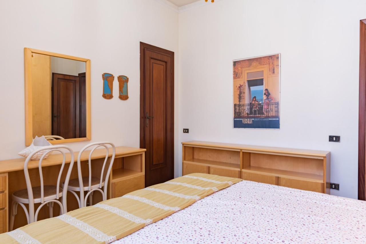 Apartment Holiday Versilia Camaiore Exterior photo